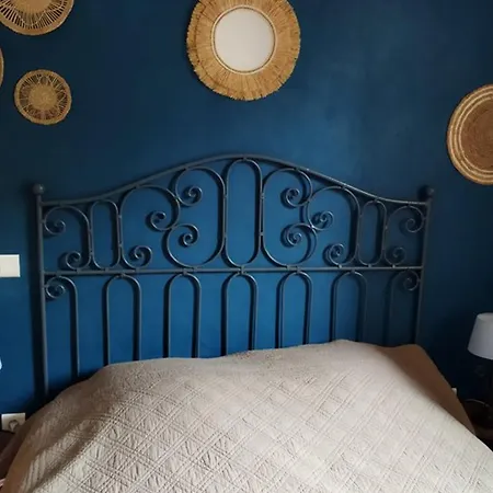 Maison Confortable Avec Jardin A - Fr-1-822-2 *